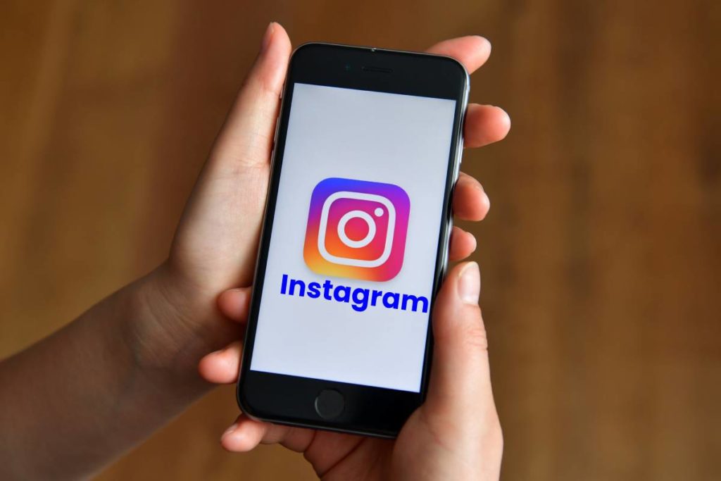 What is Instagram? – Features, How to Use, and More instagram