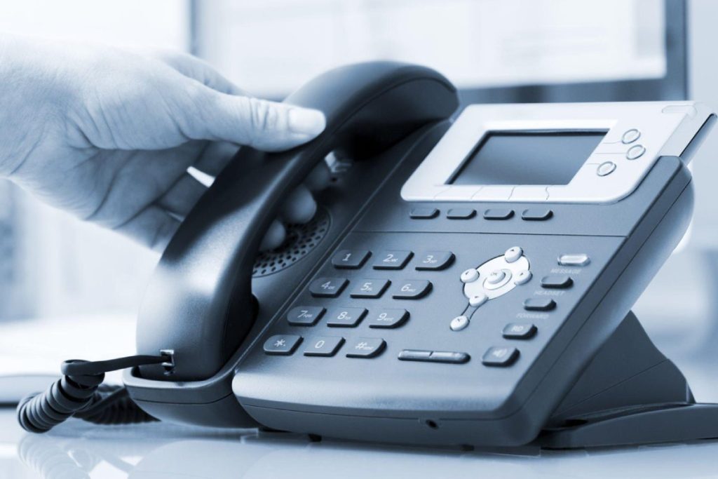 5 Small Business Benefits of Hosted Telephony