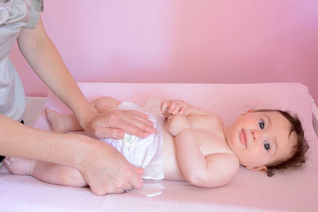 Diapering Challenges and Solutions for Babies with Sensitive Skin Diapering Challenges