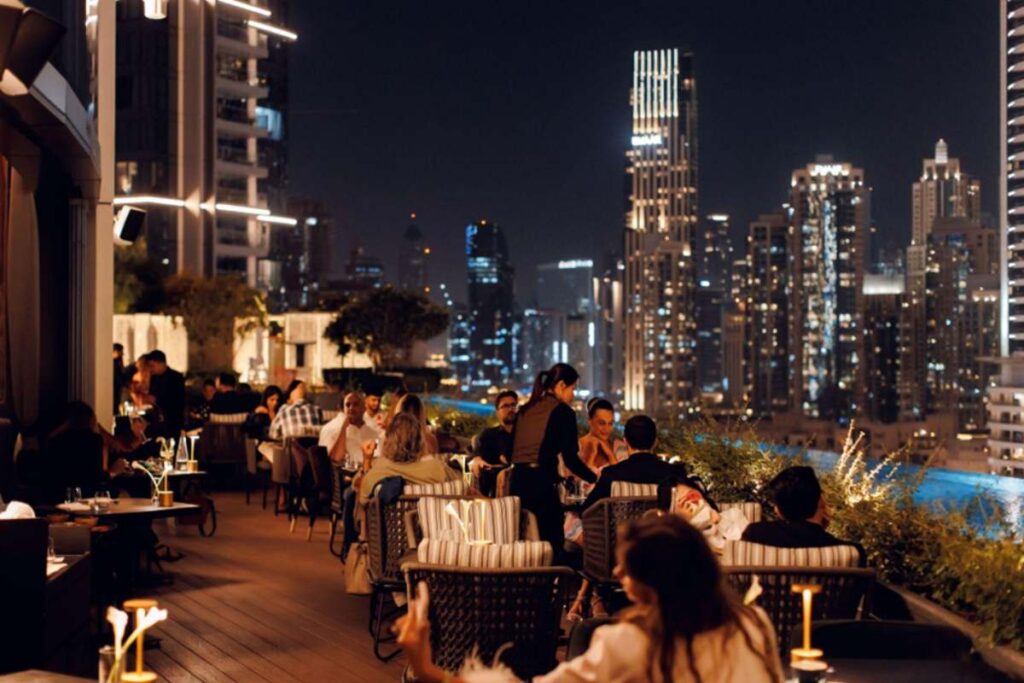 Restaurants in Downtown Dubai: Where the City Comes to Dine Restaurants in Downtown Dubai